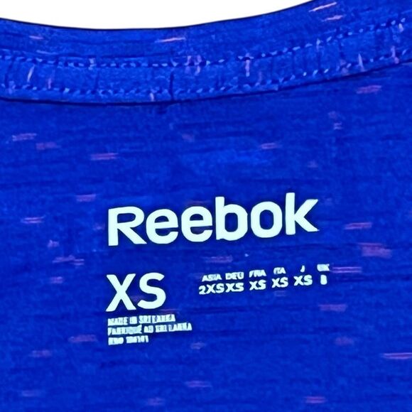 Reebok Women’s Vibrant Blue and Pink Patterned V-neck Tank Top, Size XS - Picture 4 of 6